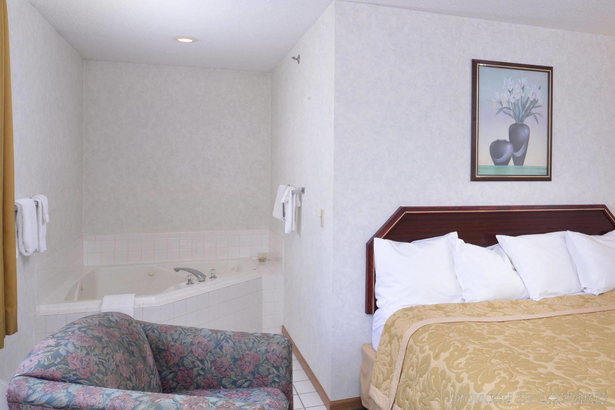 Motel Americas Value Inn-wenona Wenona